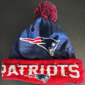 Patriots knit hat with lights